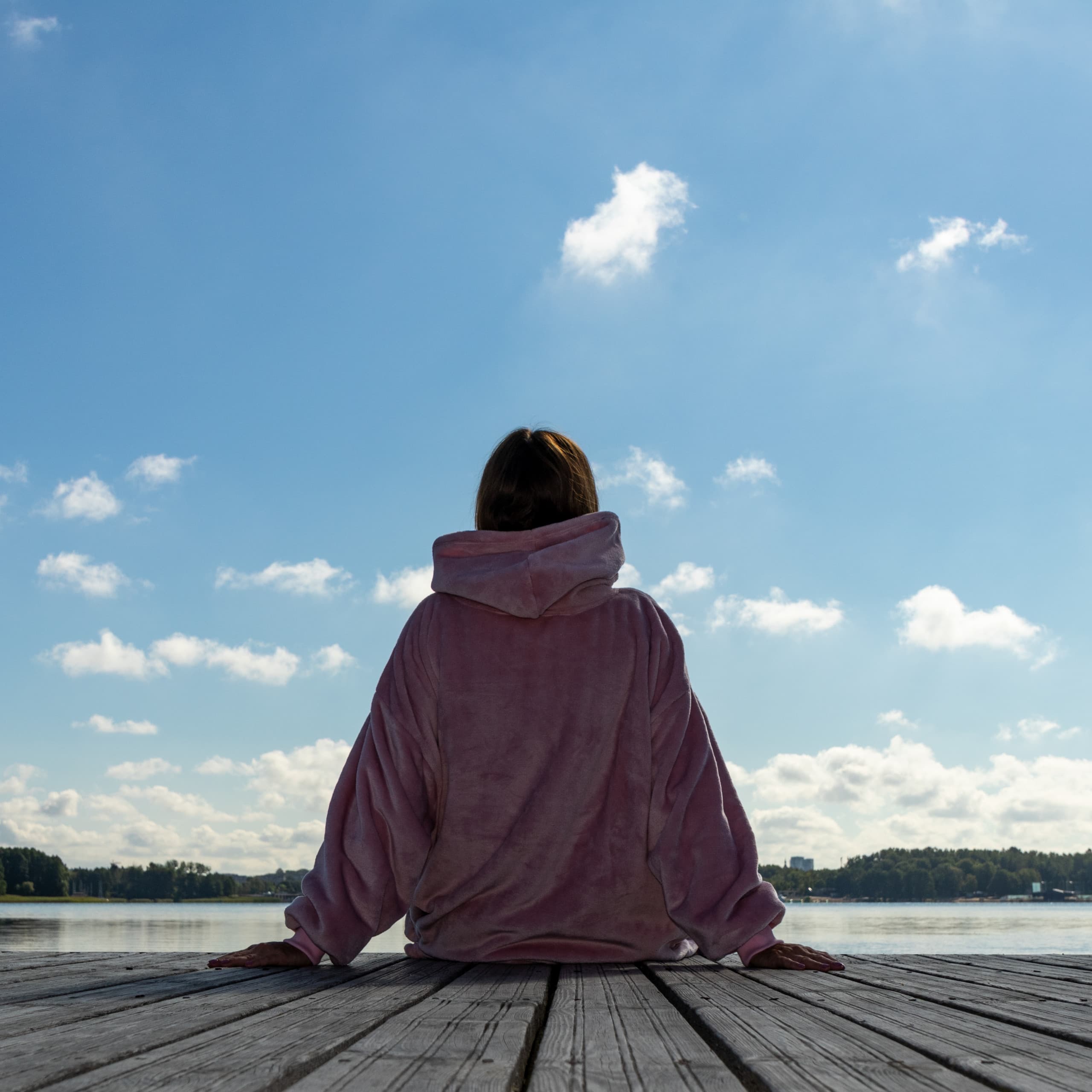 Kocobluza – ciepła bluza koc na zimę i jesienne wieczory